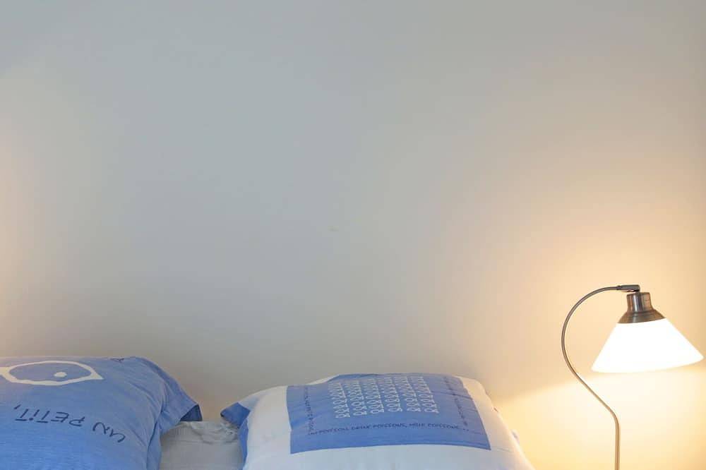 Appartement entier, Rez De Chaussee 2 pers Direct sur le port du Conquet in Le Conquet, Région de Brest
