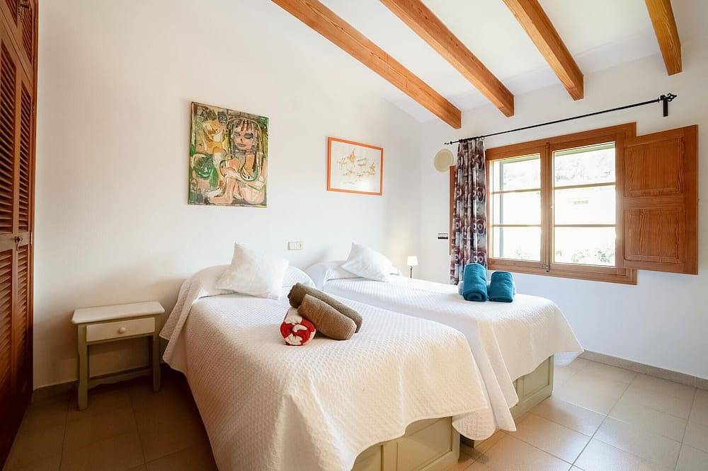 Stunning home in Caimari with Wifi in Caimari, Selva