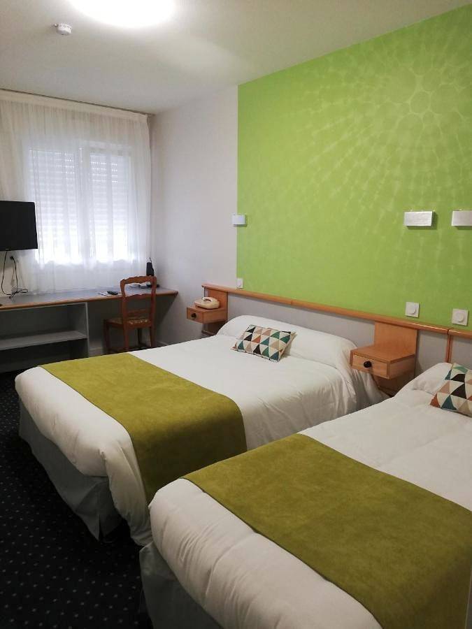 Hôtel pour 2 personnes, avec jardin et vue, animaux acceptés à Vitré - 4