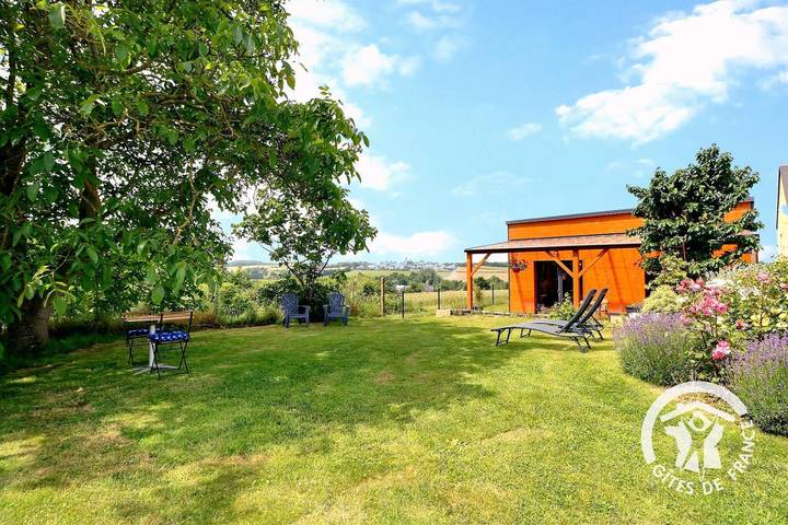 Gîte pour 2 personnes, avec jardin