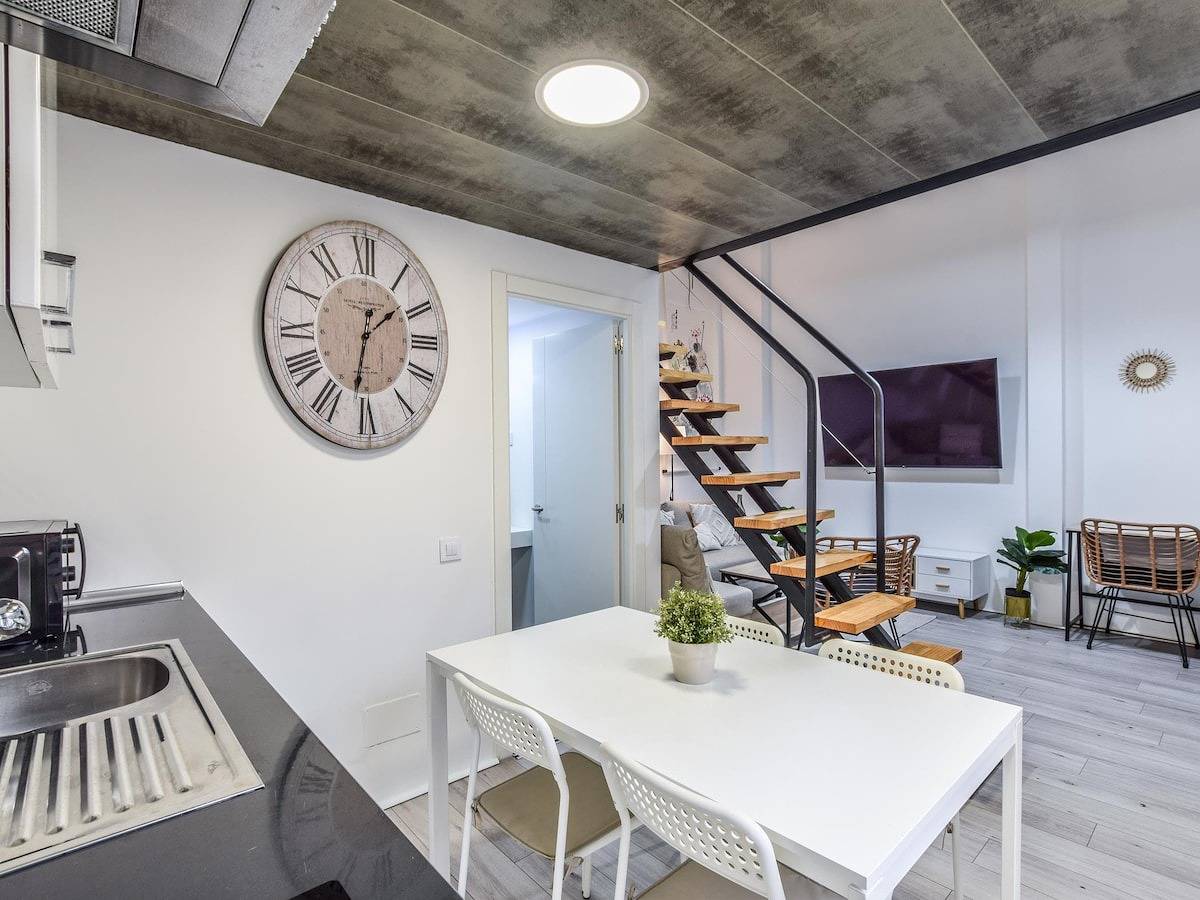 Ganze Wohnung, Lofts Business Bernabéu 3 De Alquiler Temporal in Tetuán, Madrid