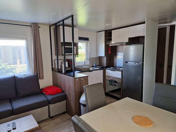 Chalet pour 6 personnes, avec jardin et jacuzzi dans les Landes - 4