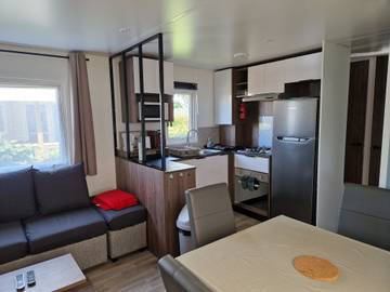 Camping pour 6 Personnes dans Gastes, Côte d’Argent, Photo 3
