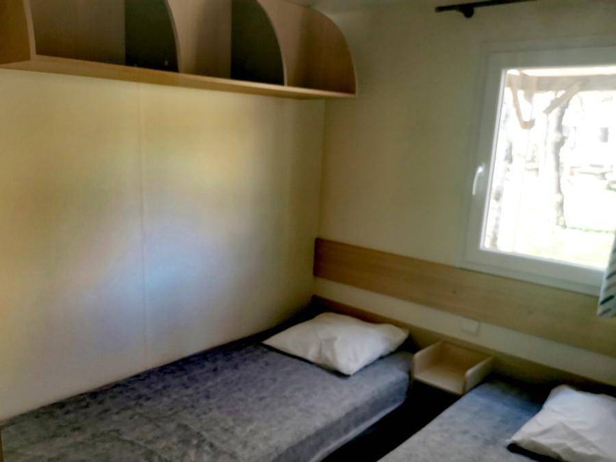 Camping Les Hortensias - Mobilheim 4 personen - Mobil-Home 2 Zimmer Clim (en Sonntag Juli/August) in Rosières (Ardèche), Parc naturel régional des Monts d'Ardèche