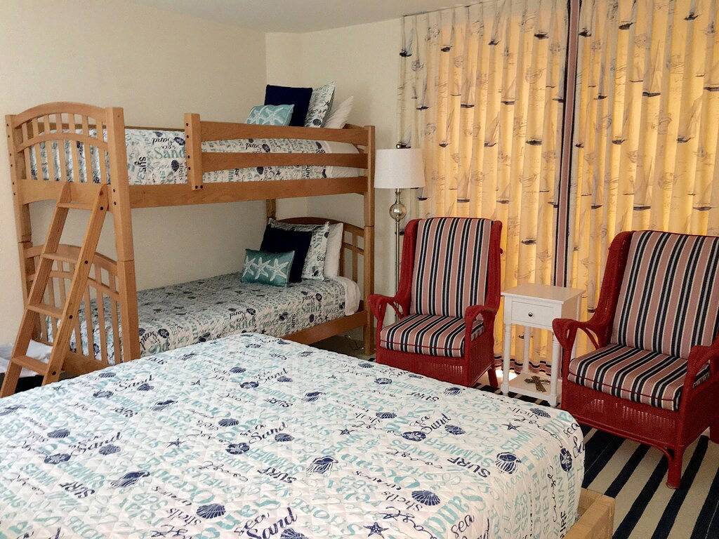 Ganze Wohnung, Beachfront Condo Relax In Style, big balcony, beach gear Incl, 2 Pools/hot tubs in South Padre Island, Laguna Madre