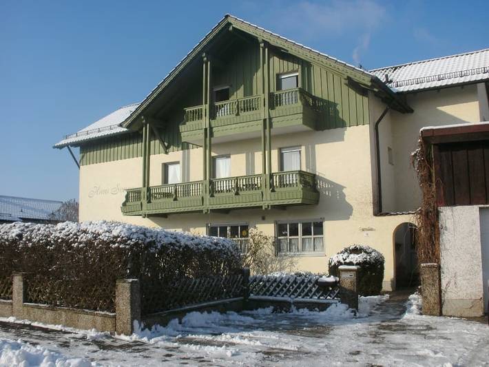 Pension für 2 Personen, mit Balkon und Pool sowie Balkon/Terrasse - 1