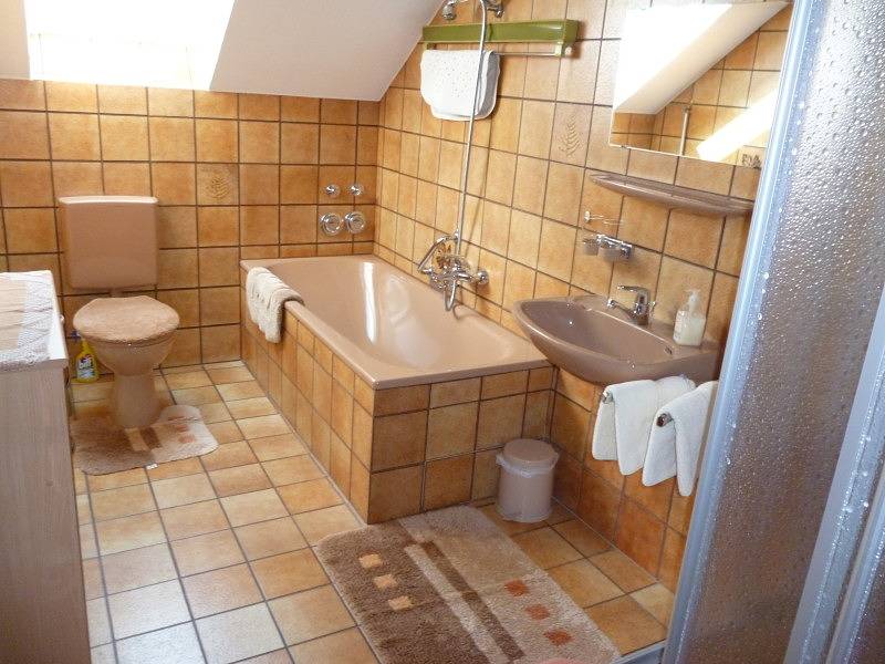 Appartement de vacances entier, Haus "Wassmer" Fewo - 3-Zimmer-Fewo in Bad Krozingen, Forêt-Noire du Sud