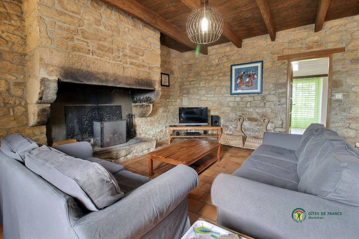 Gîte pour 8 personnes, avec terrasse et jardin à Ploemeur - 2