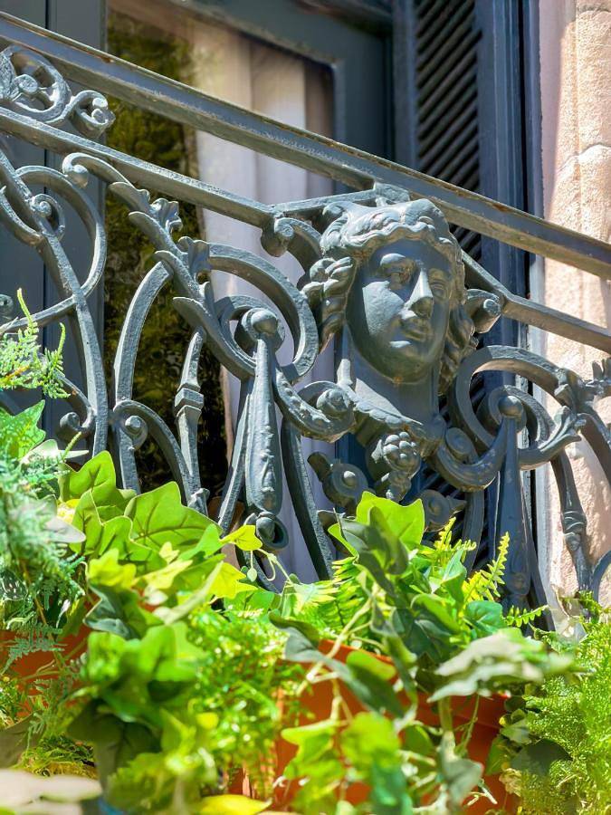 Le 215 Gambetta boutique hôtel en Provence in Cavaillon, Parc naturel régional du Luberon