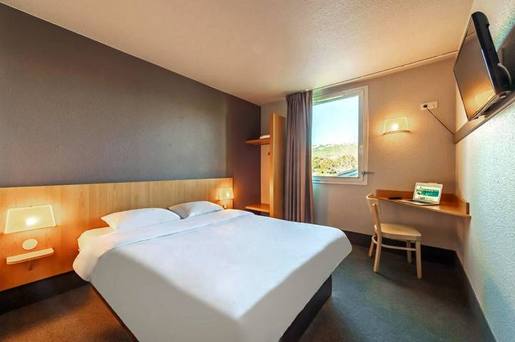 Hôtel pour 2 personnes, animaux acceptés à Ollioules - 2