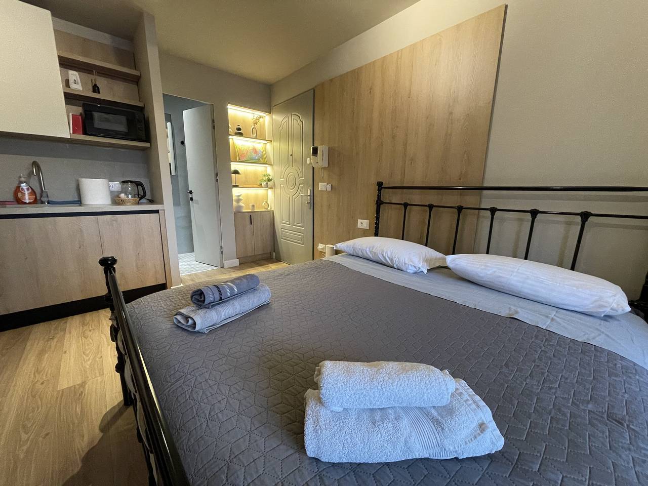 Ganzes Studio, Gemütliches Studio in der Innenstadt von Piazza Delux in Tiranë, Albanien