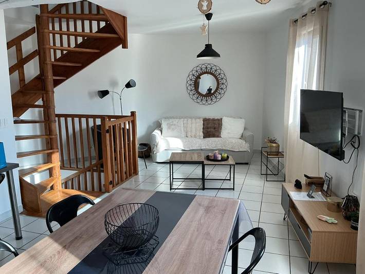 Maison de vacances pour 6 personnes, avec Balcon ainsi que Terrasse et Vue à Noyarey
