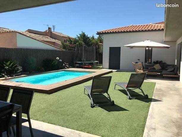 Location de vacances pour 10 personnes, avec terrasse ainsi que piscine et jardin, animaux acceptés à Villeneuve-de-la-Raho - 2