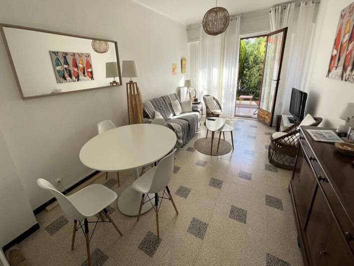 Gîte pour 6 personnes, avec terrasse, adapté aux familles dans Plage Mar Vivo - 4