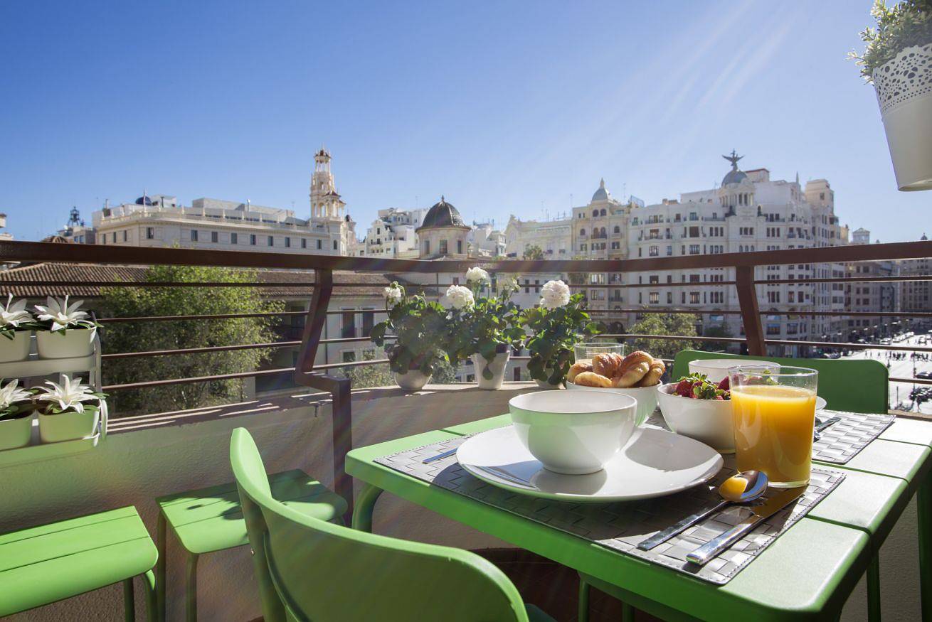 Entire apartment, Xativa Terrace Ii in Valencia City Centre, Valencia