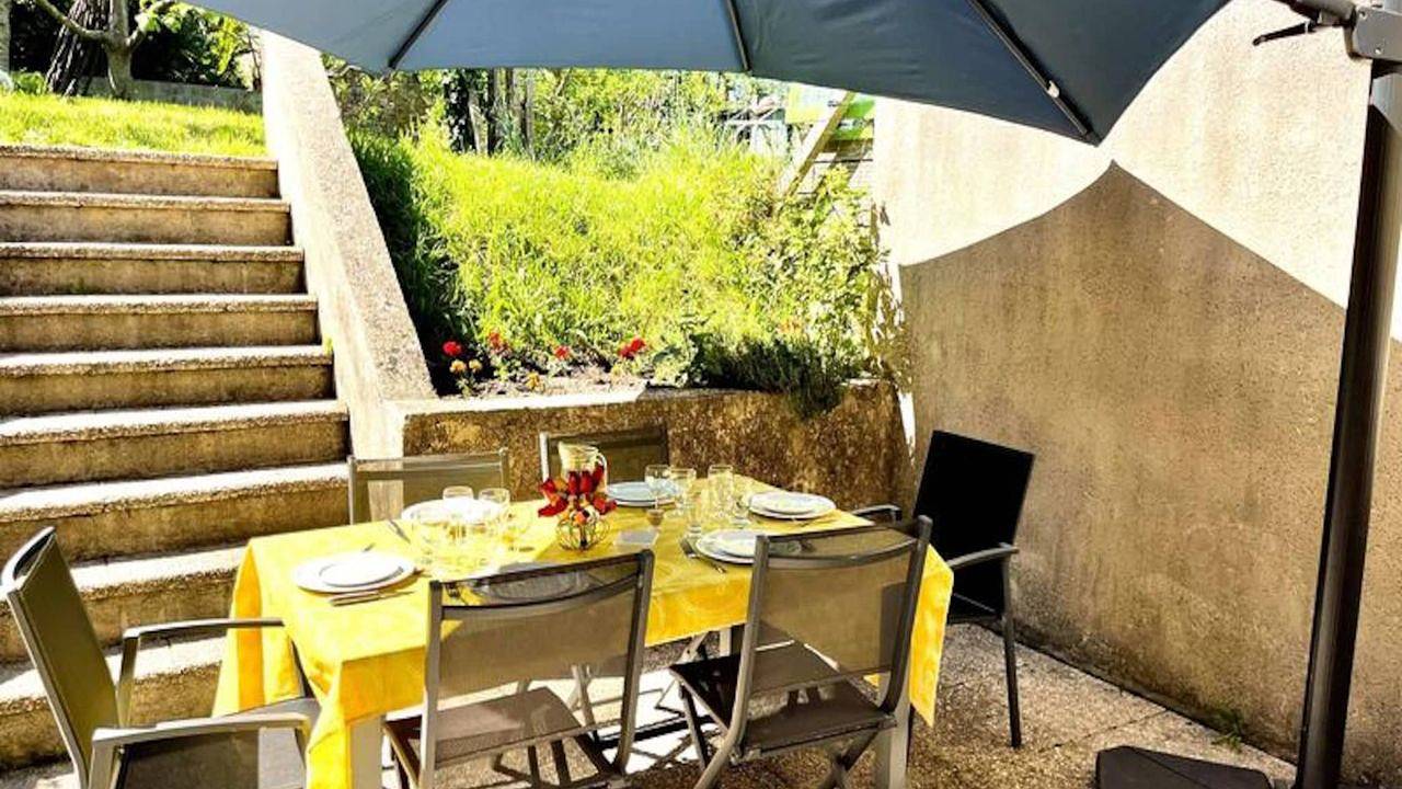 Apartamento vacacional entero, Ferienwohnung für 7 Personen (141 m²) in Locmiquélic in Locmiquélic, Côte des Mégalithes