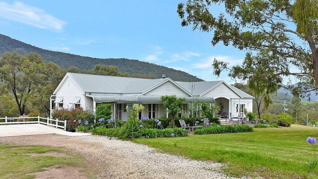 La Sila Homestead - Schön präsentiert - Machen Sie dieses Zuhause zu Ihrem Zuhause. in Pokolbin, Hunter Valley