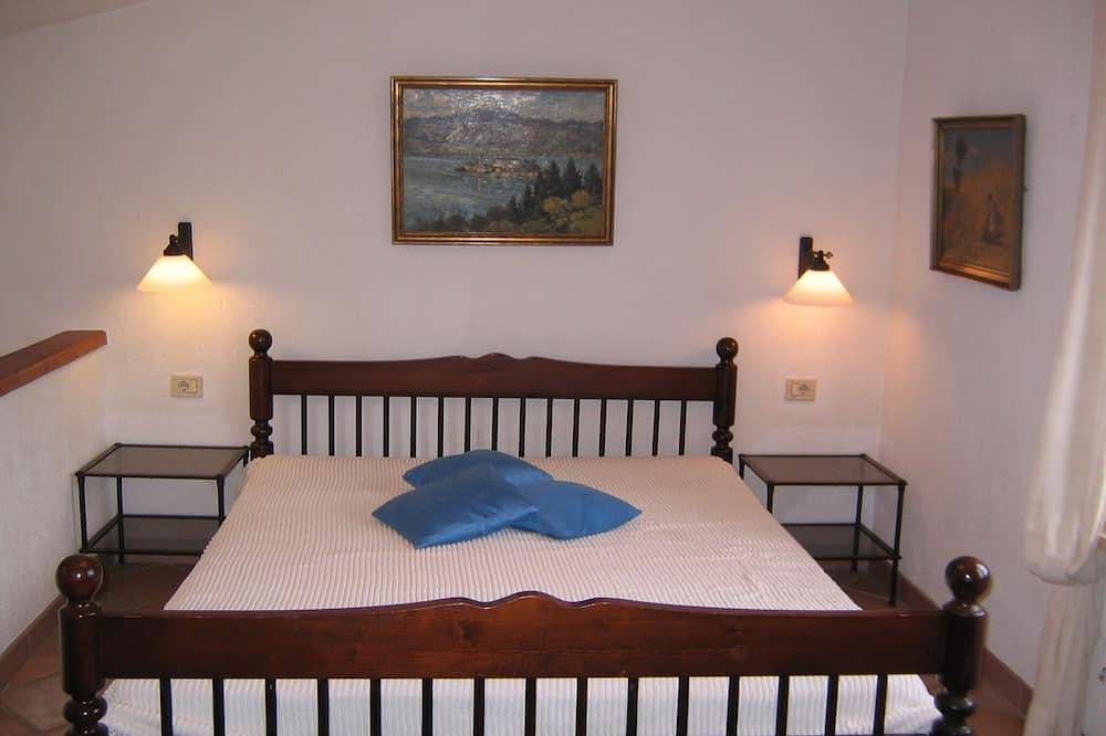 Ganze Wohnung, Studio/Apartment B im Landhaus  /  Porto Azzurro in Porto Azzurro, Elba