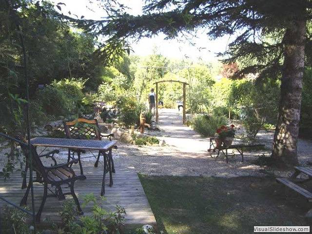 Gîte pour 4 personnes, avec terrasse et jardin dans le Lot - 2