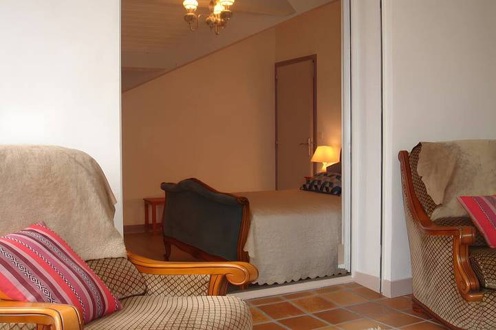 Location de vacances pour 4 personnes, avec jardin à Rochechouart - 2