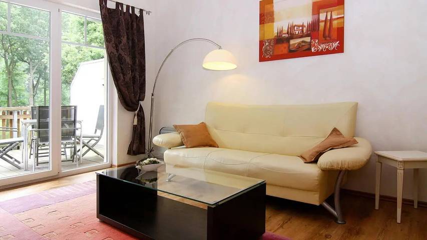 Ferienwohnung für 4 Personen, mit Sauna und Balkon sowie Pool und Whirlpool in Markgrafenheide - 3