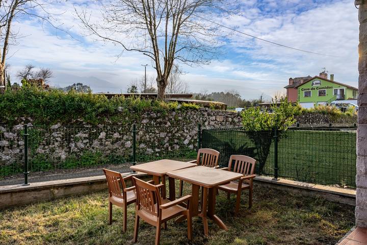 Entire apartment, Apartment 'A' on the Llanes Coast in Celorio, Llanes