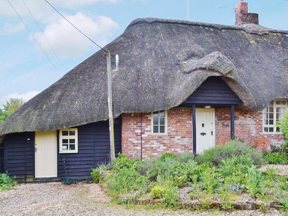 One-Bedroom Holiday Home in Fordingbridge, Hampshire