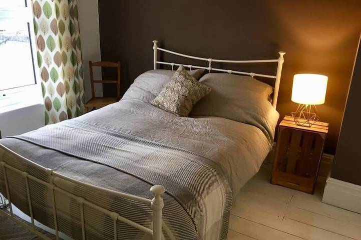 Cathedral view, stunning 3 bedroom townhouse in Salisbury, Wiltshire