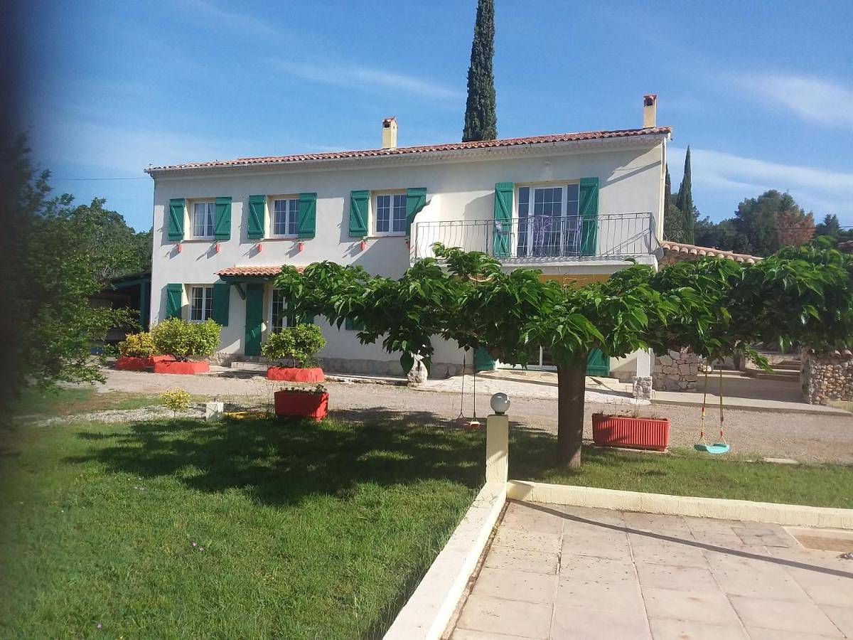 Appartement entier, Two-Bedroom Apartment in Les Arcs (Var), Région de Draguignan