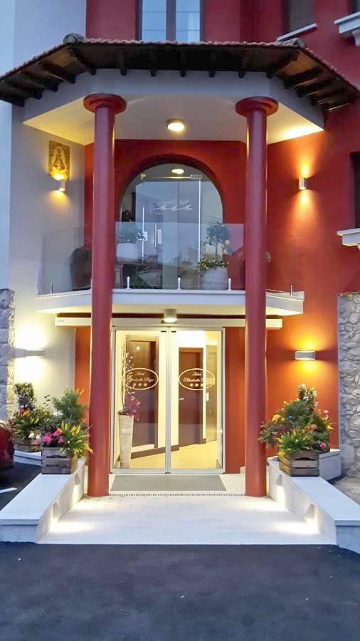Hôtel pour 2 personnes avec jardin in Playa de Santa Marina (Ribadesella), Ribadesella