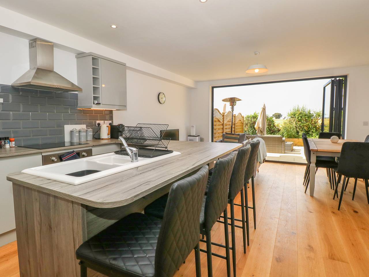 Henham 3 Bernaleen Cottages in Docking, Norfolk