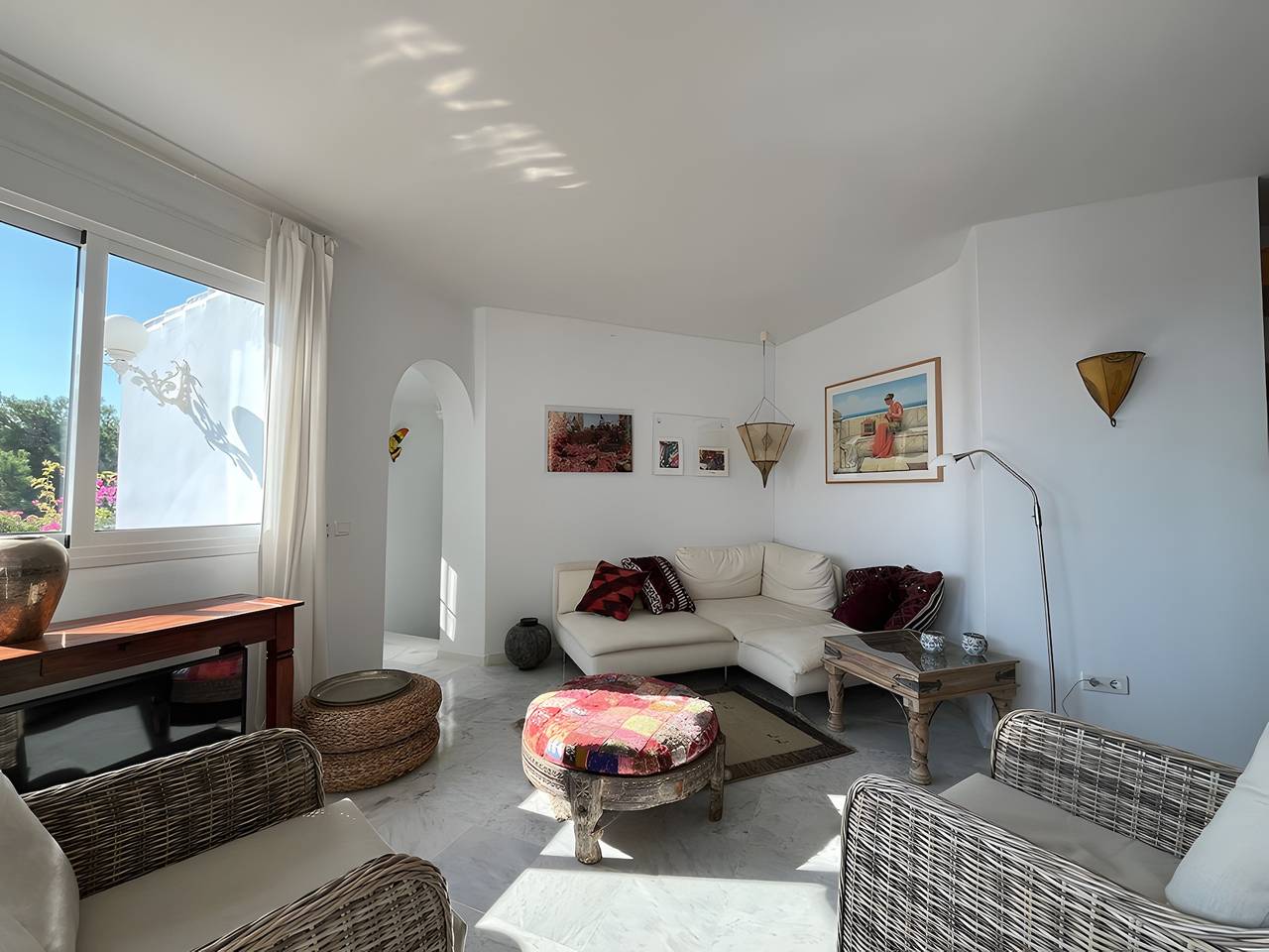 Casa Vacacional 'Karibu Sana' con Vistas al Mar y Piscina Compartida en Nerja in Urbanización Ladera del Mar, Nerja