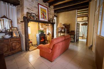 Gîte pour 6 personnes, avec jacuzzi et jardin à Carennac