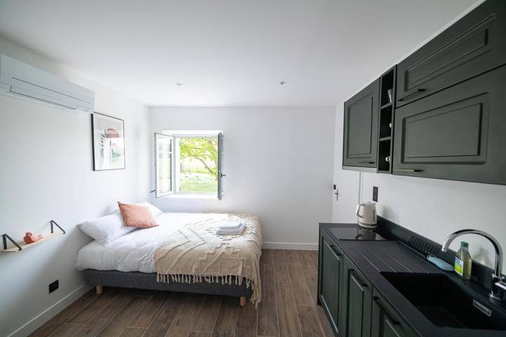 Location de vacances pour 2 personnes, avec terrasse et vue à Lévis-Saint-Nom