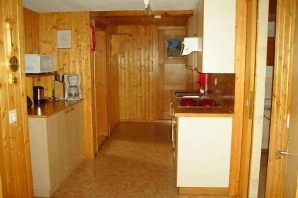 Etschenried farm in Obbürgen-Stansstad in Stansstad, Lake Lucerne