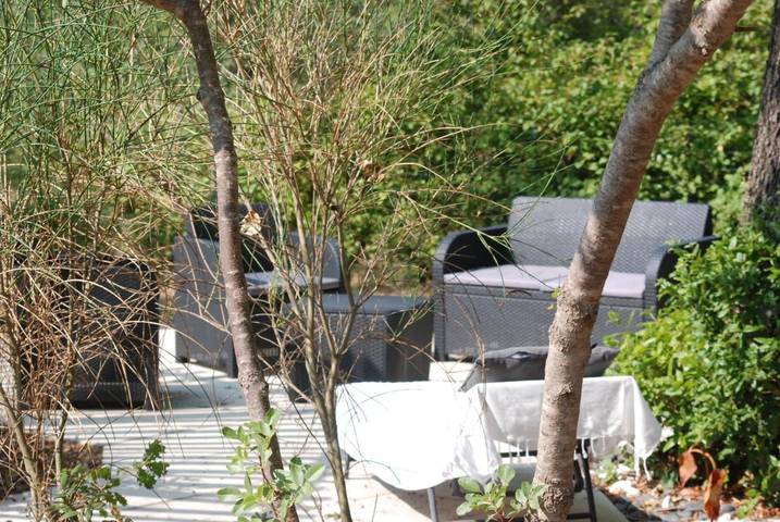 Gîte pour 4 personnes, avec piscine et jardin, animaux acceptés à Signes - 4
