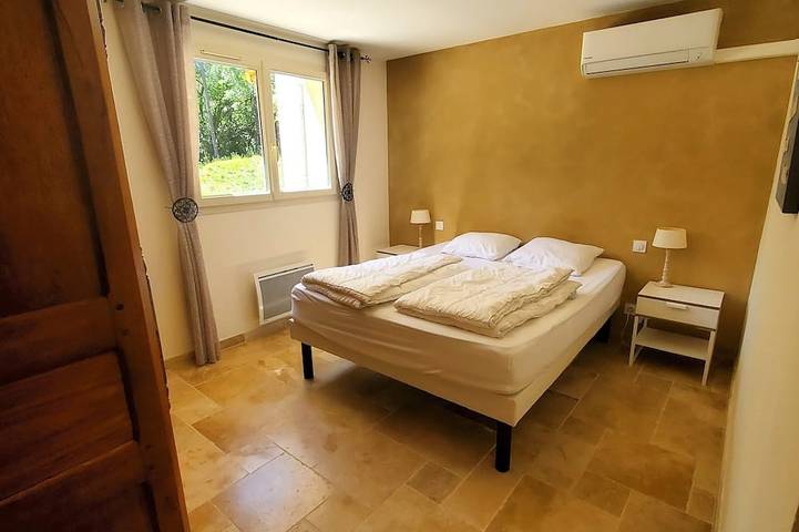 Maison de vacances pour 13 personnes, avec jardin dans le Gard - 2