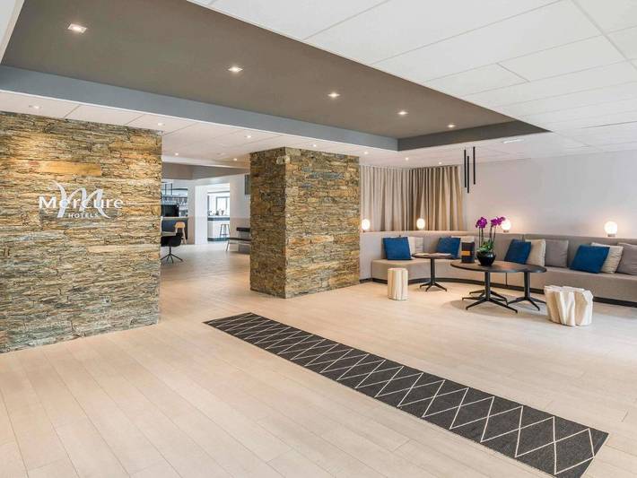 Hôtel pour 2 personnes, avec piscine et sauna ainsi que jardin et vue, animaux acceptés à Biguglia - 2