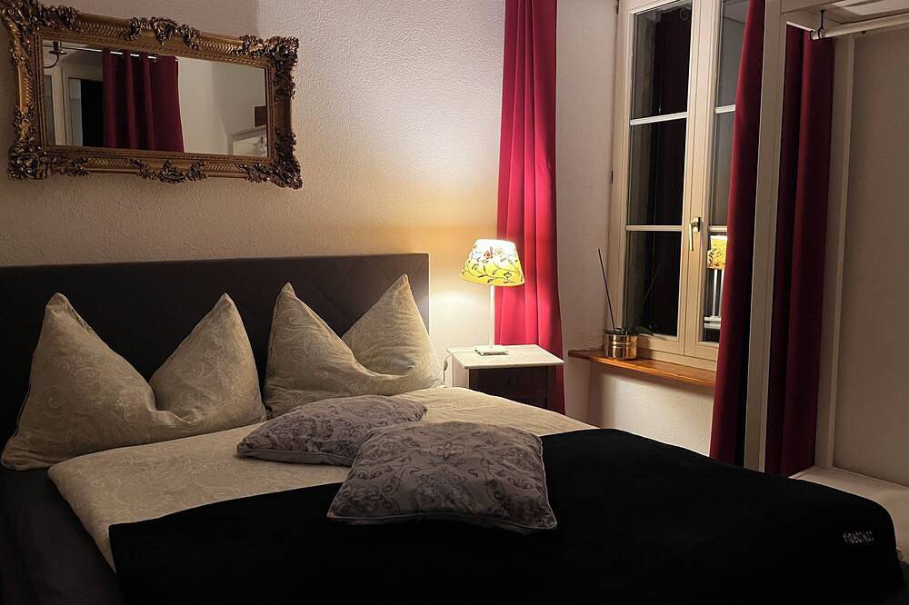 Ganze Wohnung, Ferien nahe Andermatt - Zentralschweiz - Gurtnellen 2.5 Zi. für max 4 Personen in Gurtnellen, Uri