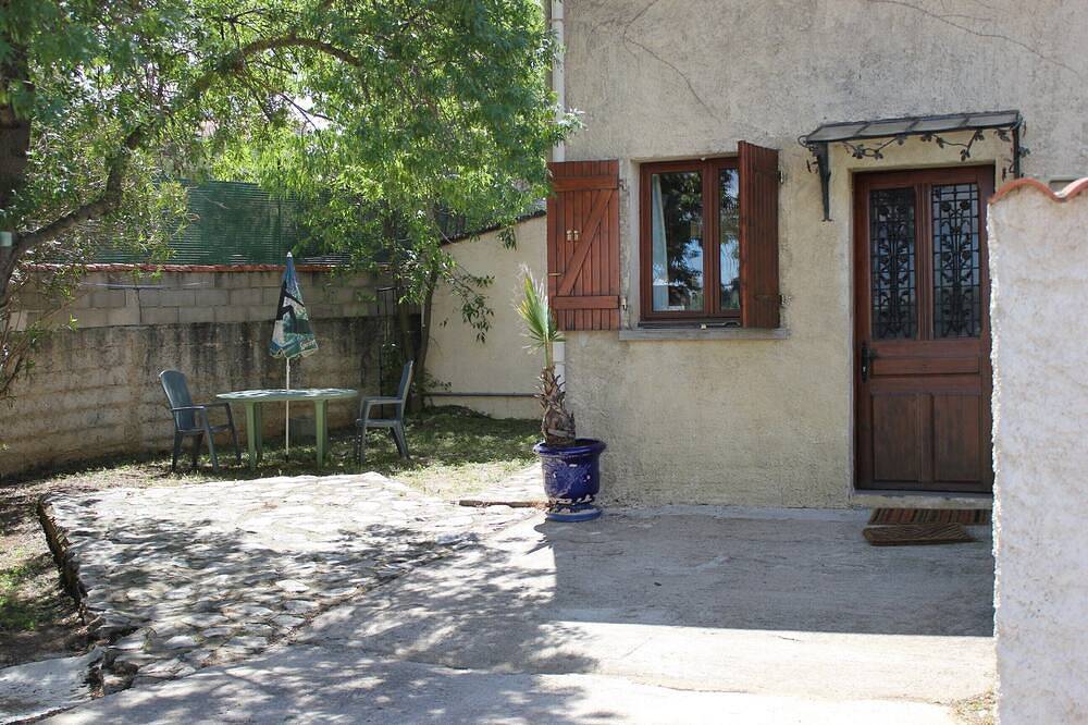 Charmantes kleines Ferienhaus mit Garten in der Nähe von Montpellier in Le Crès, Mittelmeerküste (Frankreich)