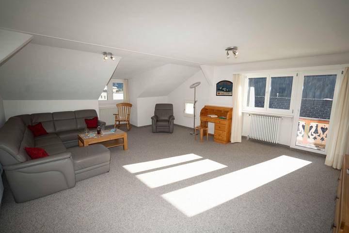 Ferienwohnung für 6 Personen, mit Balkon und Garten in Scuol