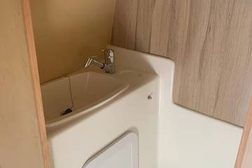 Camping pour 2 Personnes dans Chassenard, Région de Vichy, Photo 3