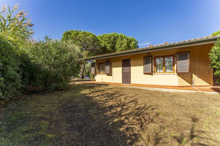 Gîte pour 7 personnes, avec jardin, animaux acceptés à Orbetello - 4