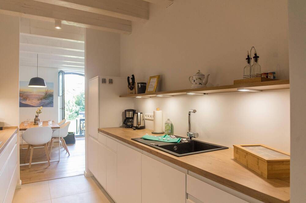 Ganze Wohnung, Elsje – Ferienwohnung mit Hund in Rysum bei Greetsiel, 80 m²/6 Pers. in Rysum, Krummhörn