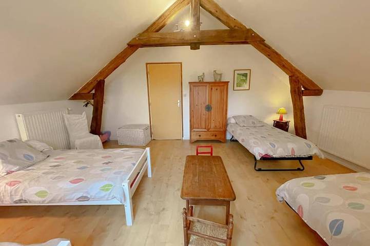 Gîte pour 8 personnes, avec terrasse et jardin dans Valencisse - 3