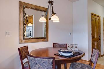 Apartment for 5 Guests in Frisco, Arapaho National Forest, Picture 4