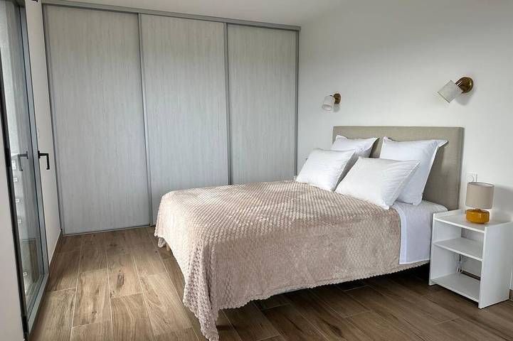 Appartement entier, Rooftop de 4 chambres avec vue à 180° in Sainte-Lucie de Porto-Vecchio, Zonza