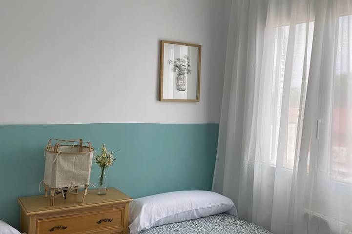 Casita De Pueblo Con Encanto En Localidad Costera in Urbanizacion Montcabrer, Vilasar de Mar