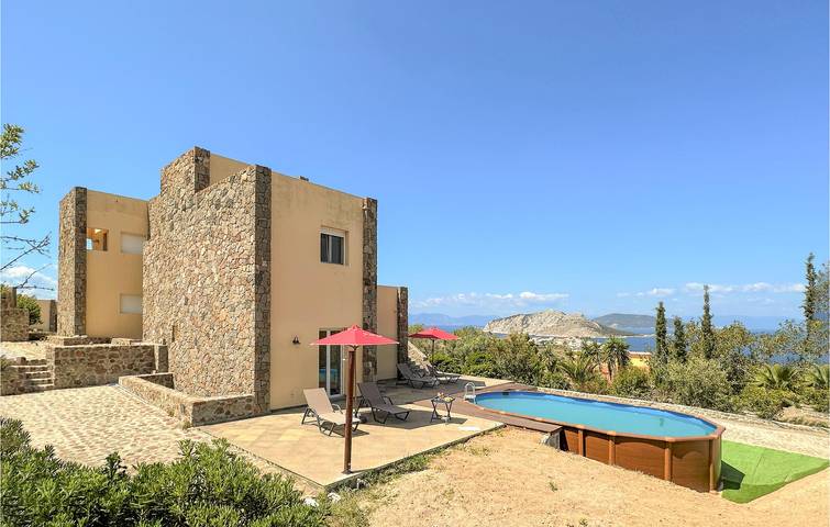 Location de vacances pour 12 personnes, avec terrasse et piscine dans Égine - 3