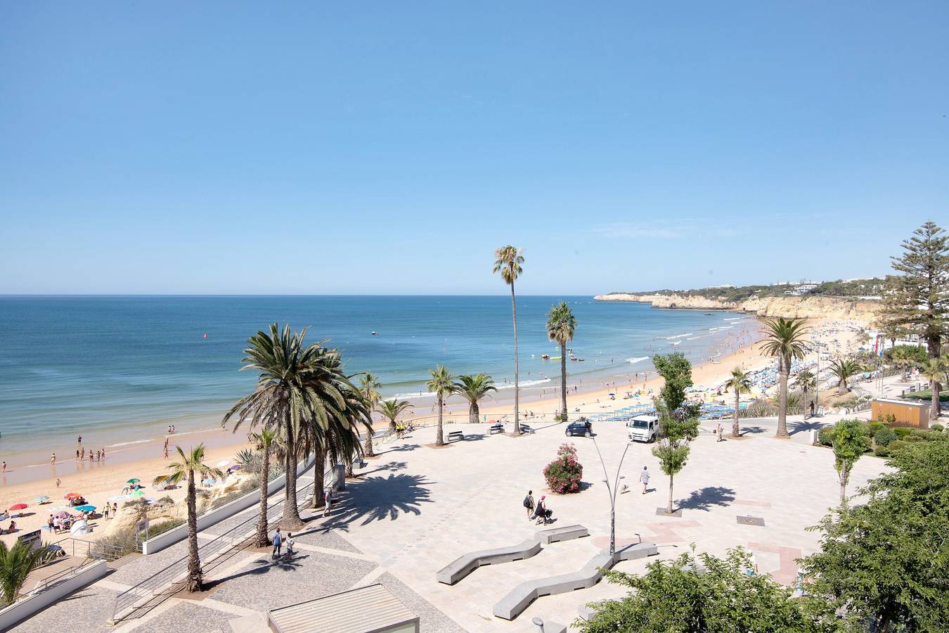 Apartamento inteiro, Apartamento Ocean View com Vista para o Mar, Wi-Fi in Armação de Pêra (costa), Armação de Pêra